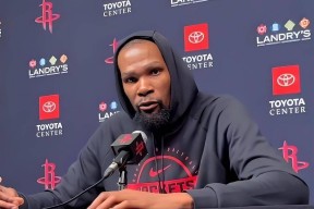 AYX-关于杜兰特连续十二场比赛得分超过赛况扑朔迷离，掘金挑战极限！的信息